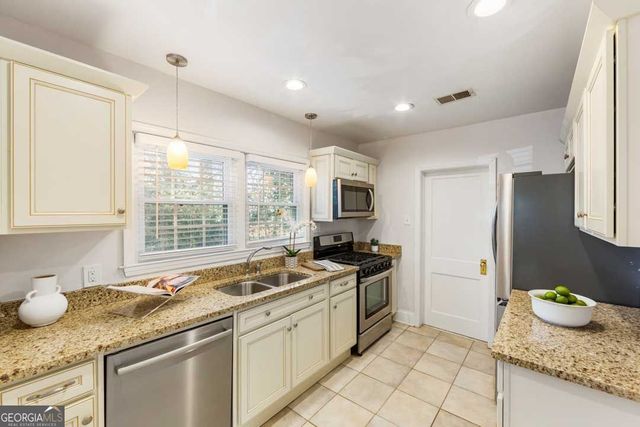 2524 SE Tilson Drive SE, Atlanta, GA 30317