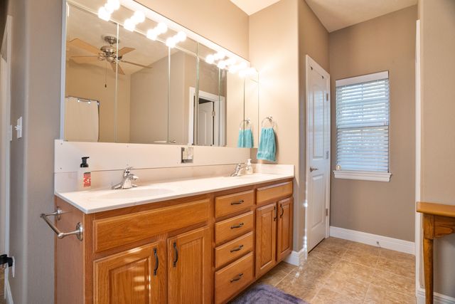 801 Silver Cliff Way, Branson West, MO 65737