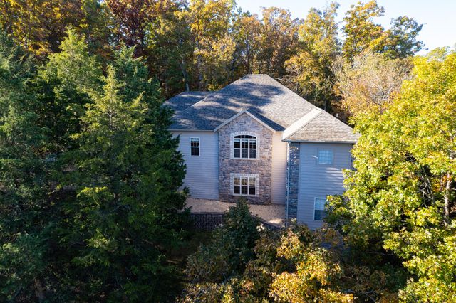 801 Silver Cliff Way, Branson West, MO 65737