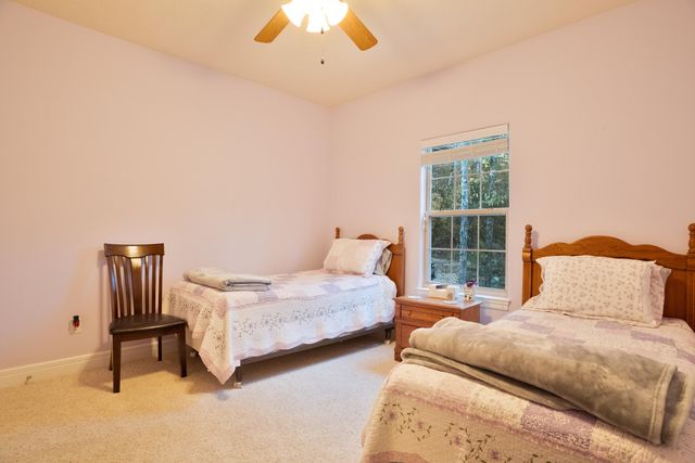 801 Silver Cliff Way, Branson West, MO 65737