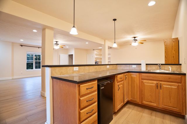 801 Silver Cliff Way, Branson West, MO 65737