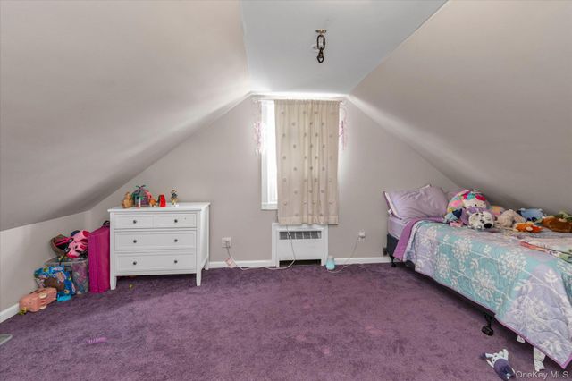 2542 Wantagh Avenue, Wantagh, NY 11793