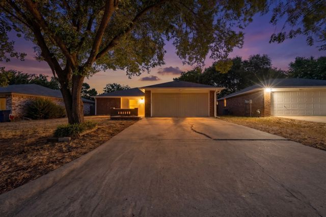 2901 Terry Court, Denton, TX 76209