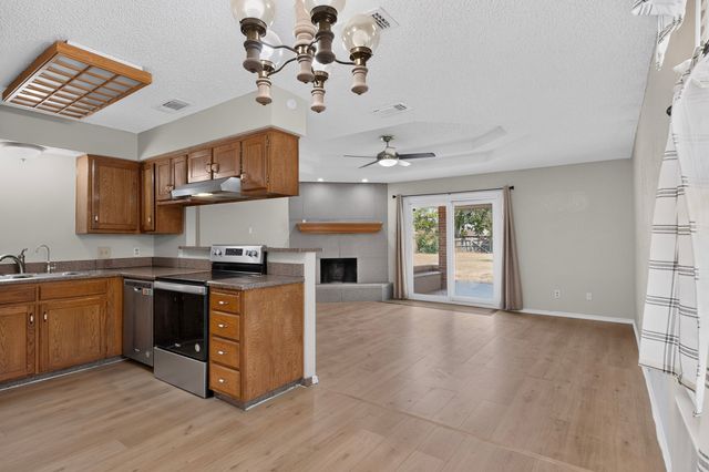 2901 Terry Court, Denton, TX 76209