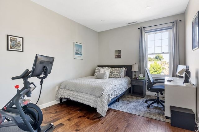 170 Ashmont St 15, Boston, MA 02124