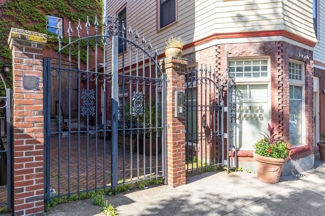 170 Ashmont St 15, Boston, MA 02124