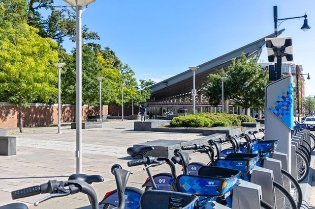 170 Ashmont St 15, Boston, MA 02124