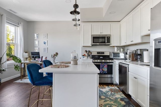 170 Ashmont St 15, Boston, MA 02124