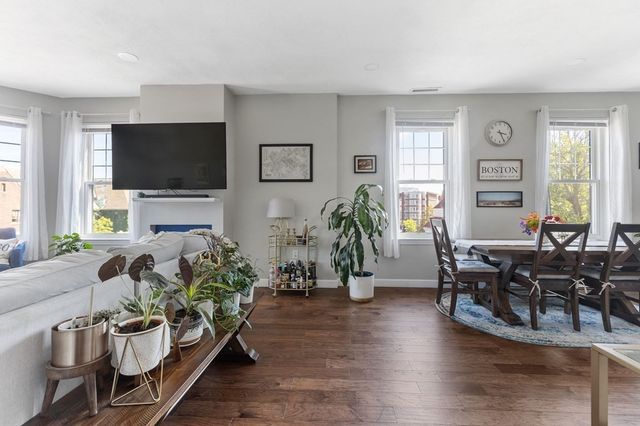 170 Ashmont St 15, Boston, MA 02124