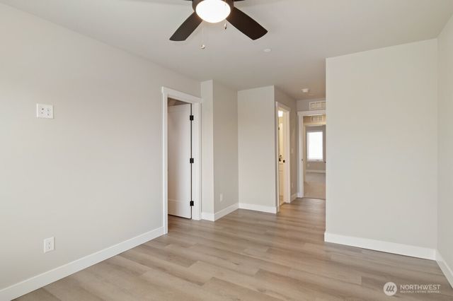6613 S 128th Street, Seattle, WA 98178
