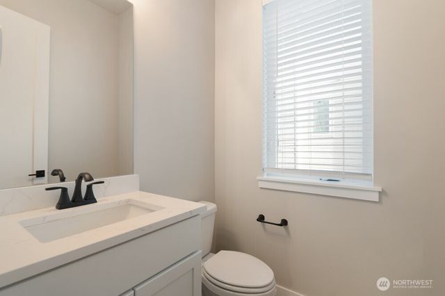 6613 S 128th Street, Seattle, WA 98178