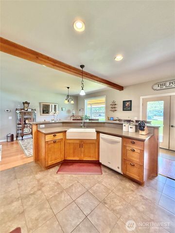 13 Fox Mountain Road, Okanogan, WA 98840