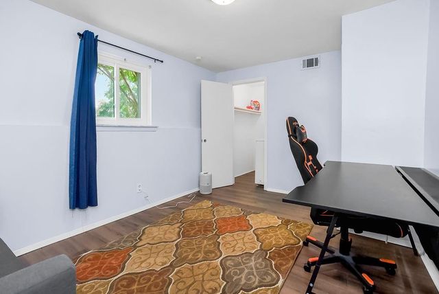 8221 Santa Fe Drive 12, Overland Park, KS 66204