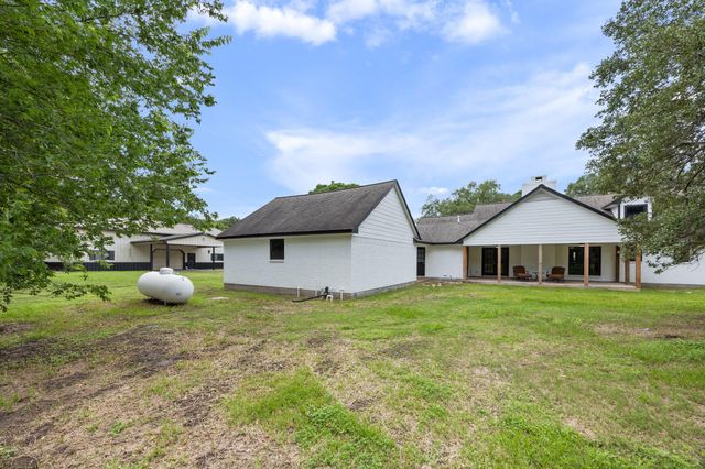 10209 Oberrender Road, Needville, TX 77461
