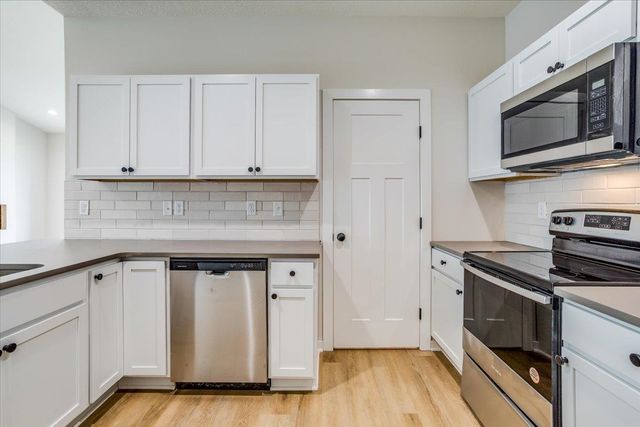 5465 Briskbay Ct, Maize, KS 67101