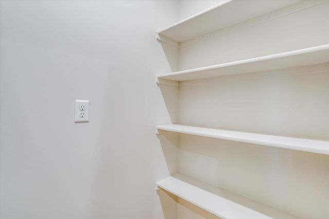 5465 Briskbay Ct, Maize, KS 67101