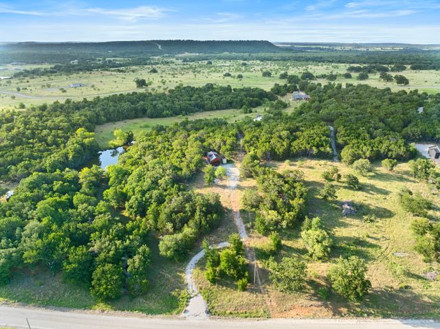 2134 River Shoals Road, Mineral Wells, TX 76067