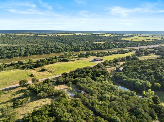 2134 River Shoals Road, Mineral Wells, TX 76067