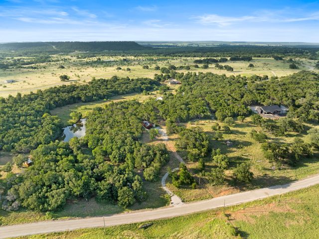 2134 River Shoals Road, Mineral Wells, TX 76067