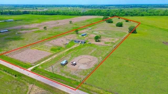 648 County Road 164, Boling, TX 77420
