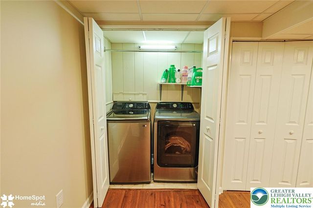 56 Jonathan Drive, Palmer Twp, PA 18045