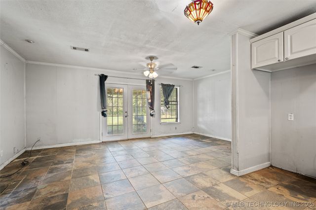 1900 Hometown Road, Ardmore, OK 73401