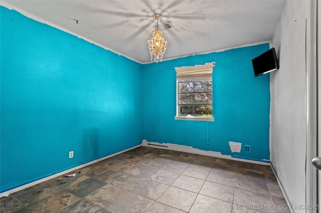 1900 Hometown Road, Ardmore, OK 73401