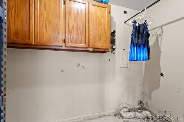 1900 Hometown Road, Ardmore, OK 73401