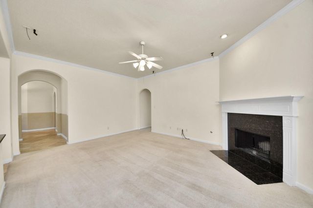 13935 Charterhouse Way, Sugar Land, TX 77498