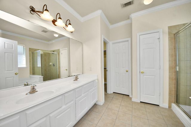 13935 Charterhouse Way, Sugar Land, TX 77498