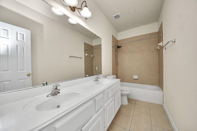 13935 Charterhouse Way, Sugar Land, TX 77498