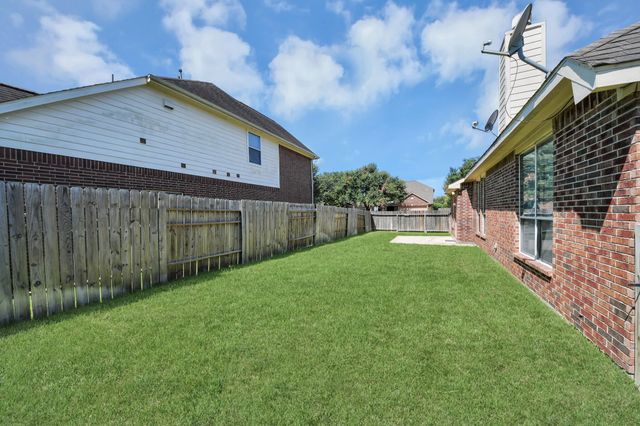 13935 Charterhouse Way, Sugar Land, TX 77498