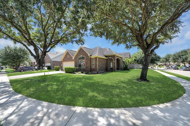 13935 Charterhouse Way, Sugar Land, TX 77498