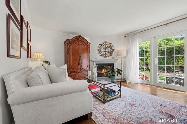 193 Hamilton Avenue 4, Greenwich, CT 06830