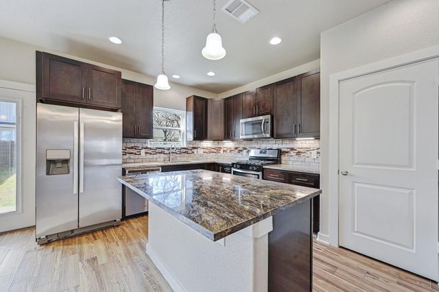 3303 Elija ST B, Austin, TX 78745
