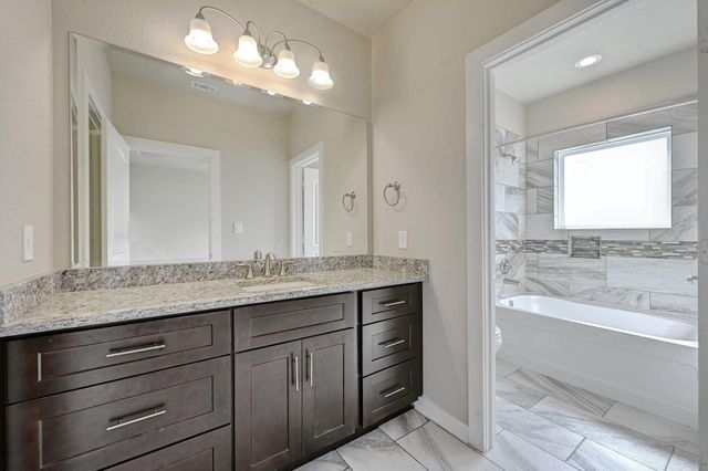 3303 Elija ST B, Austin, TX 78745