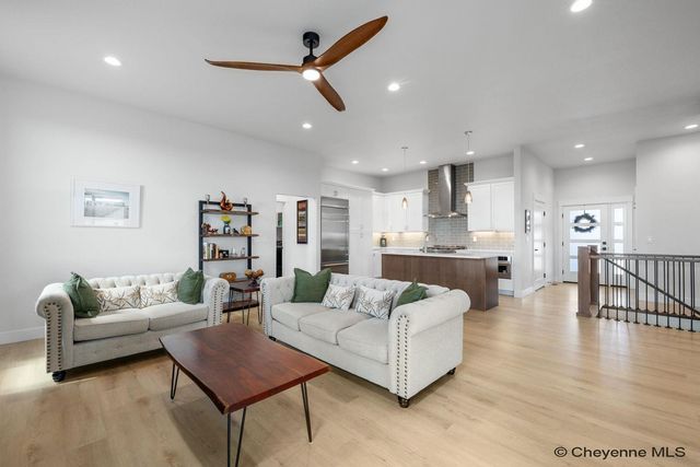 4100 SAGE RD, Cheyenne, WY 82001