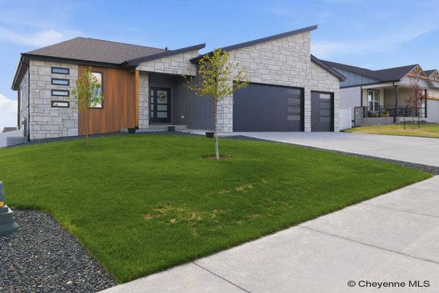 4100 SAGE RD, Cheyenne, WY 82001