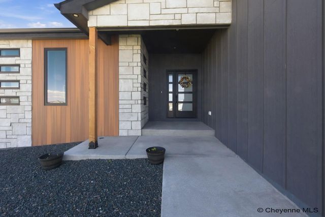 4100 SAGE RD, Cheyenne, WY 82001