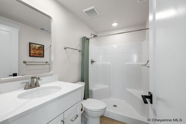 4100 SAGE RD, Cheyenne, WY 82001
