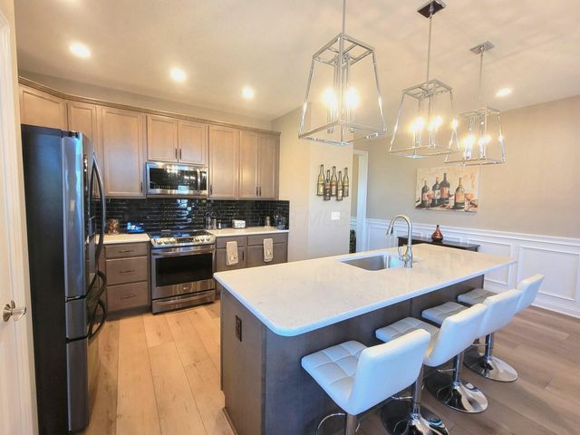 7458 Quailview Drive, Sunbury, OH 43074