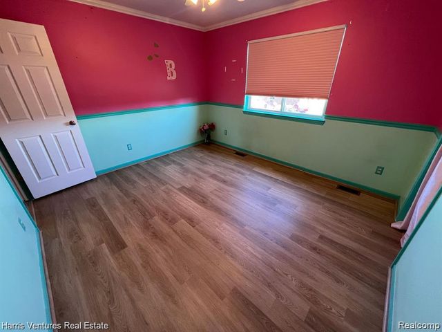 31271 Lavender Drive, Brownstown, MI 48173