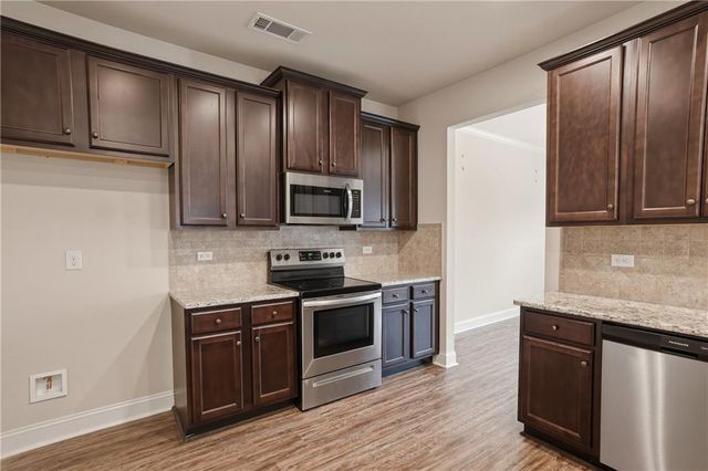 309 Olympian Drive, Ellenwood, GA 30294