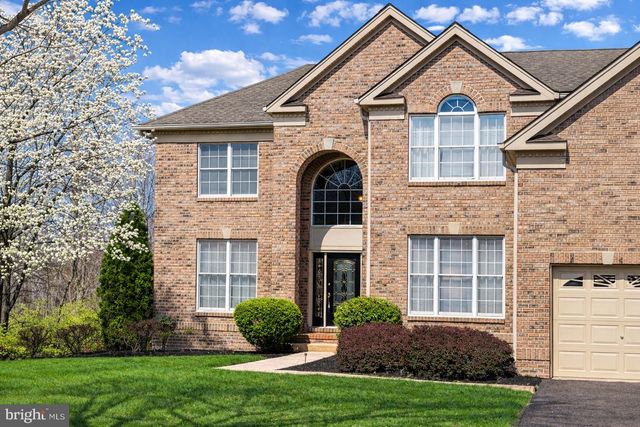 2479 WHEATFIELD LN, Furlong, PA 18925