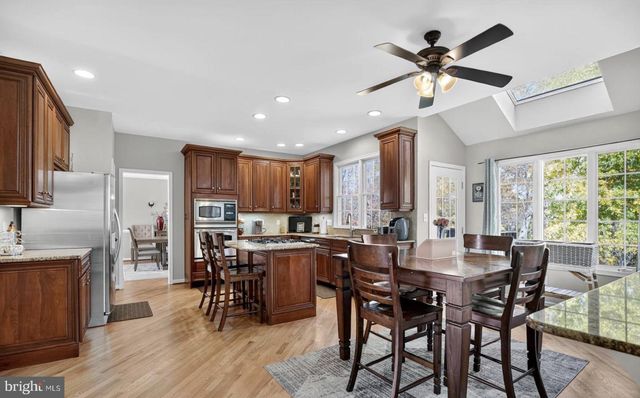 2479 WHEATFIELD LN, Furlong, PA 18925