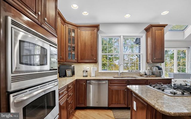 2479 WHEATFIELD LN, Furlong, PA 18925