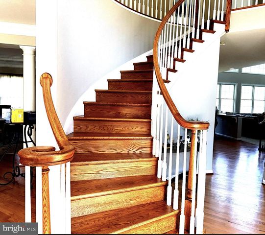 2479 WHEATFIELD LN, Furlong, PA 18925