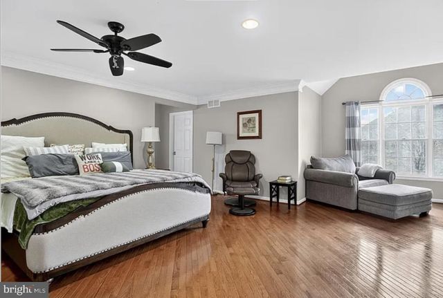 2479 WHEATFIELD LN, Furlong, PA 18925