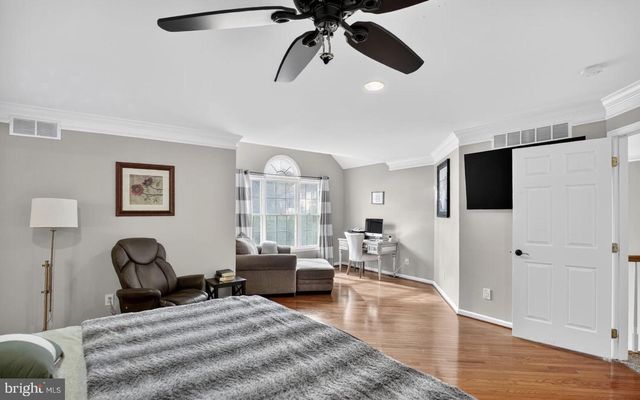 2479 WHEATFIELD LN, Furlong, PA 18925