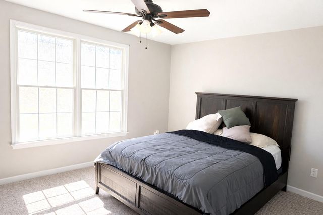 2479 WHEATFIELD LN, Furlong, PA 18925